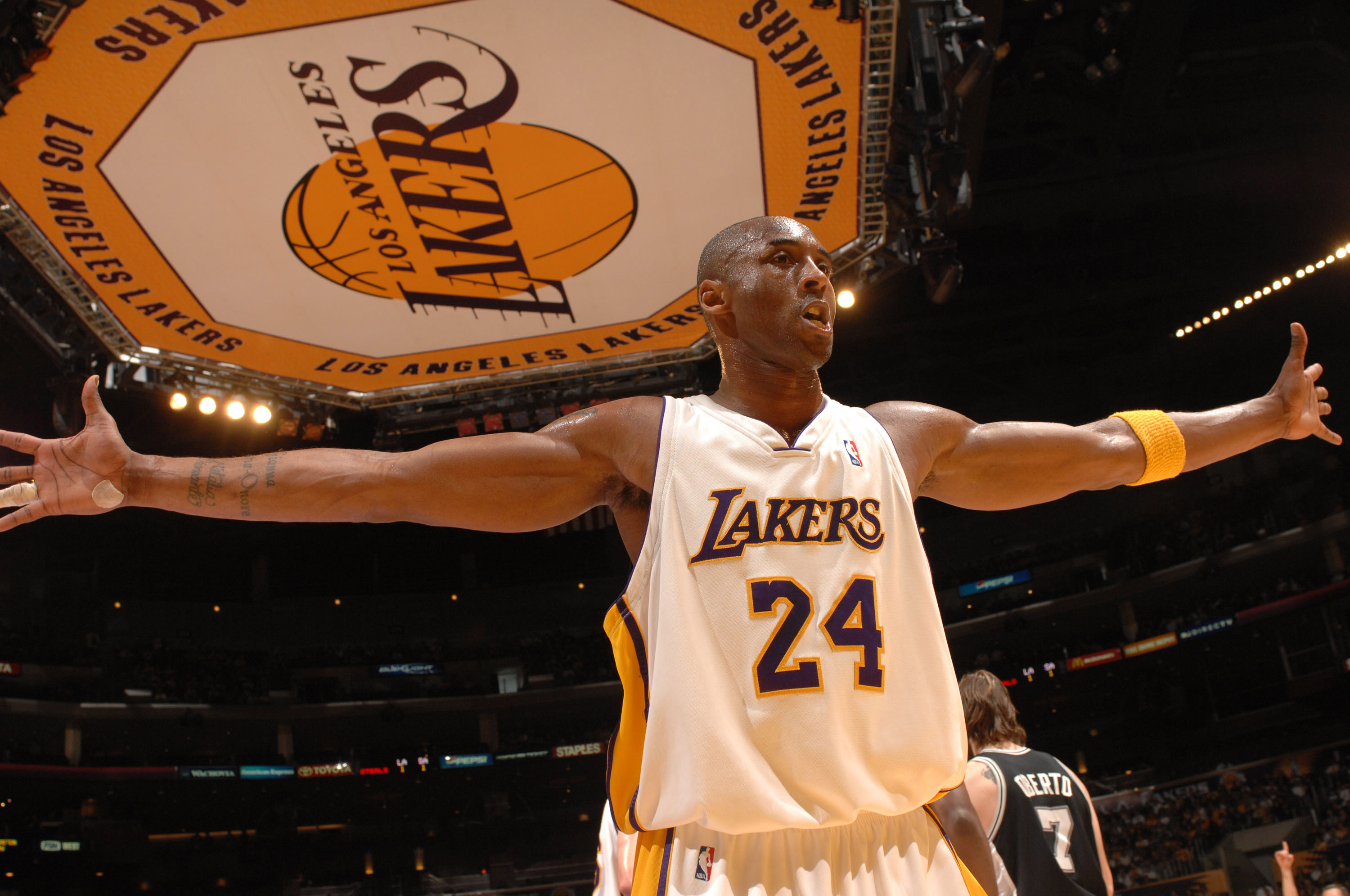 豪强对抗时 豪强对抗时